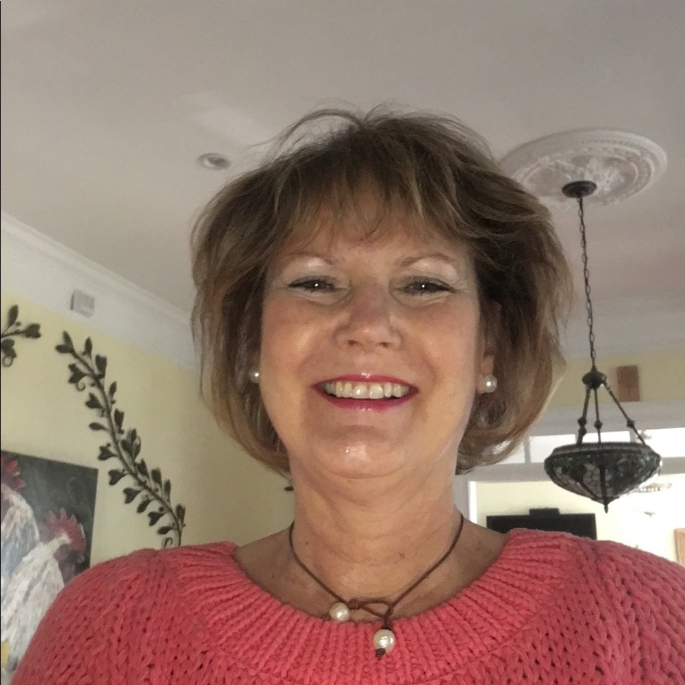 Meet your Posher, Deborah